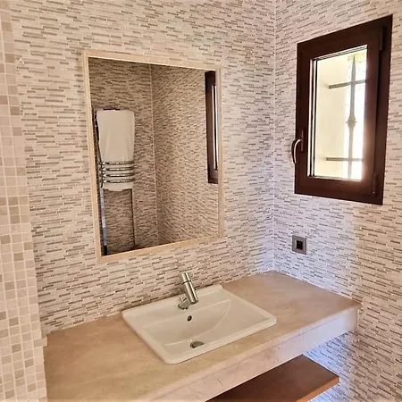 Apartment Magnifique Propriete, 5 Suites, 2 Piscines