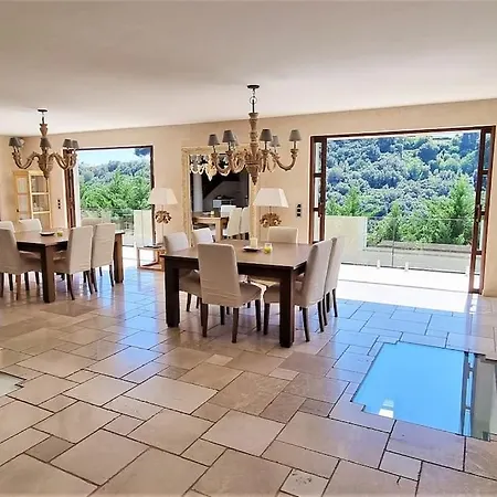 Magnifique Propriete, 5 Suites, 2 Piscines